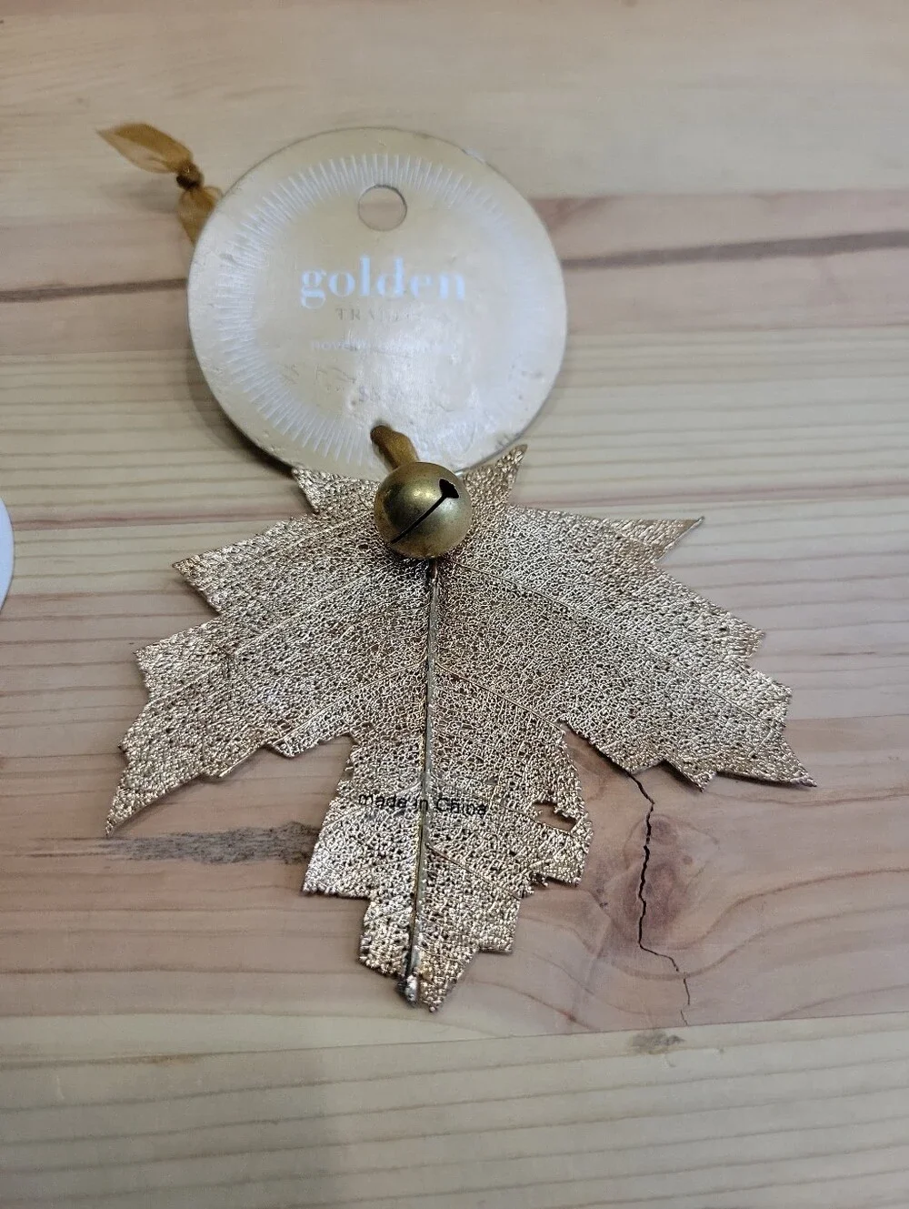 Martha Stewart 5 Oak Leaf Gold & 3 Bronze Aspen Leaf  ORNAMENT Christmas Hoilday
